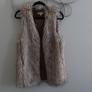 Democracy Faux Fur Vest in Brown and Cream